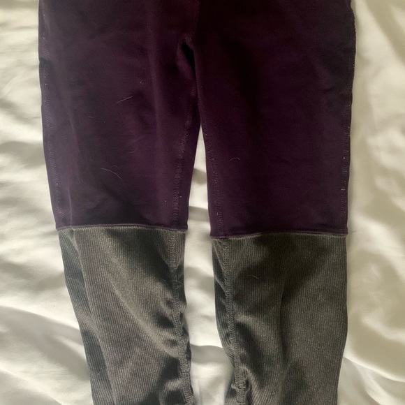 ALO LEGGINGS - Picture 2 of 4